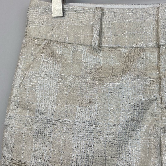 Club Monaco Silver Cream High Waist Shorts - Picture 5 of 10